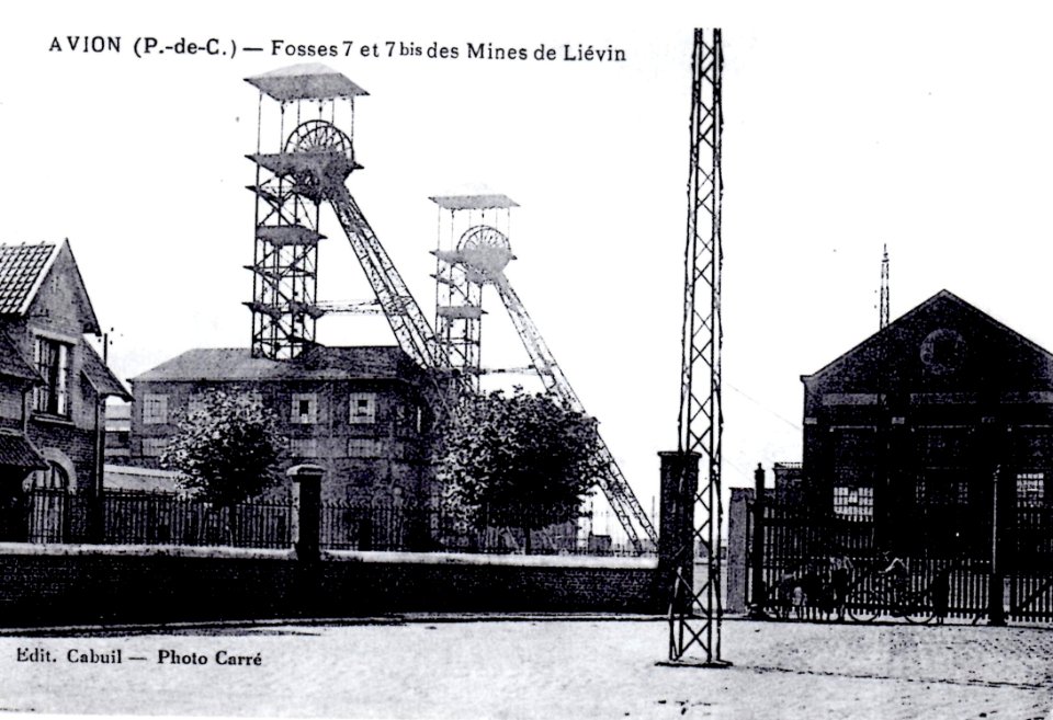 Avion - Fosse n° 7 - 7 bis des mines de Liévin (C)