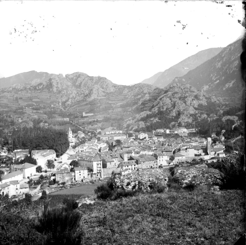 Ax-les-Thermes, vue panoramique (Ariège)