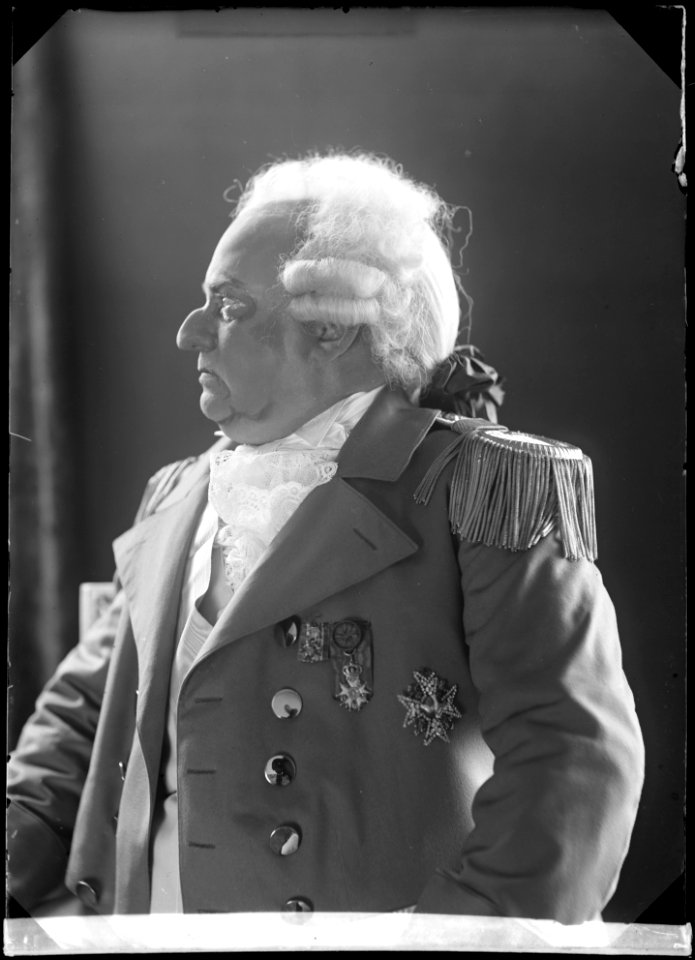 Axel Hultman in Fru de Lavalette at Dramatiska teatern 1904 - SMV - NH044
