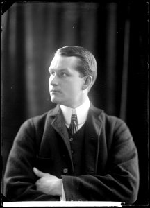 Axel Holmqvist, opera singer, portrait 1903 - SMV - GH163