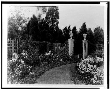 Beacon Hill House, Arthur Curtiss James house, Newport, Rhode Island. Blue Garden, gate LCCN00651274