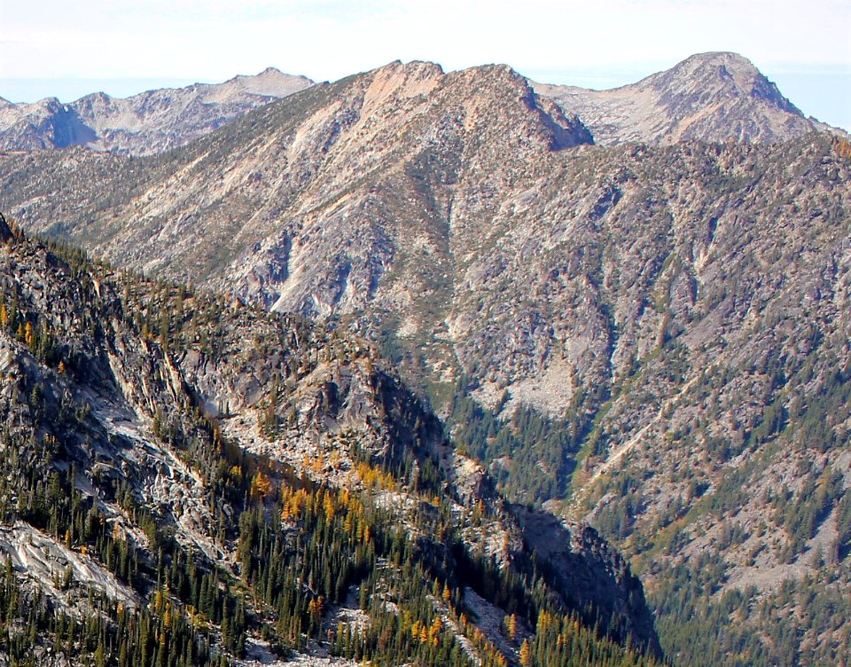 Axis Peak from Aasgard Pass