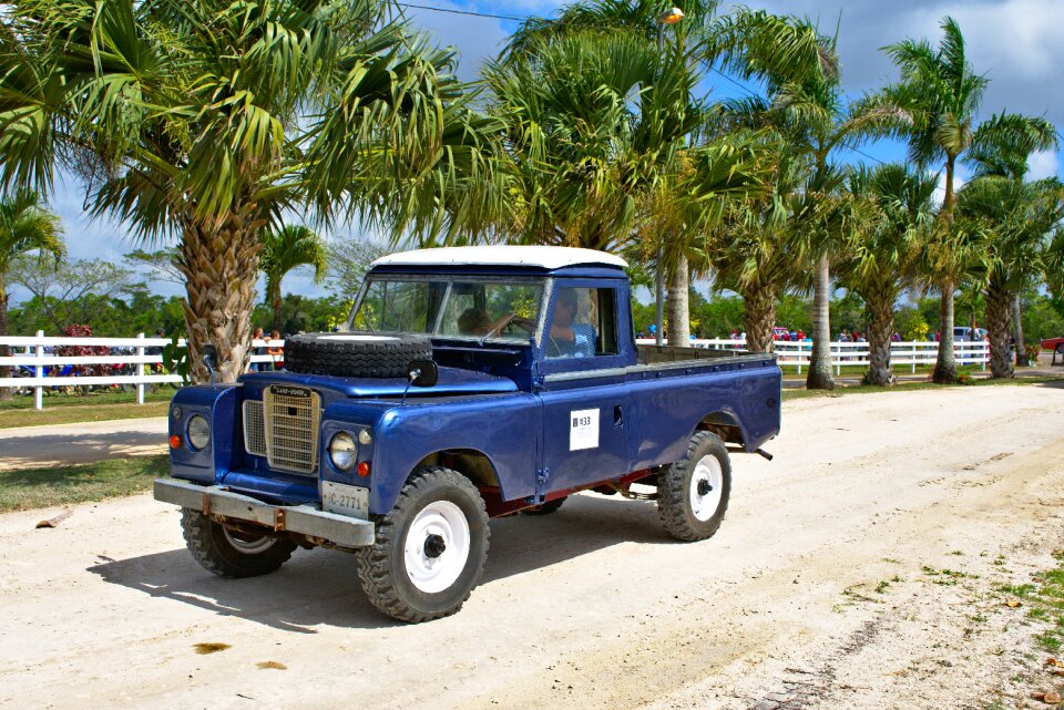 Truck drive land rover