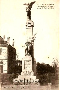 Azur (Landes) - Monument aux morts