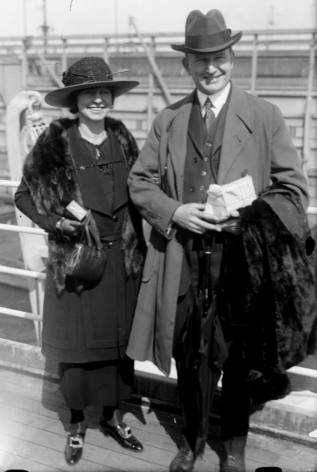 B.K. Wheeler & wife LCCN2014715800 (cropped)