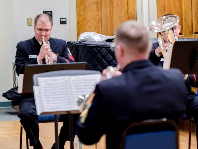 B4tet 15FEB151 (8483487845)