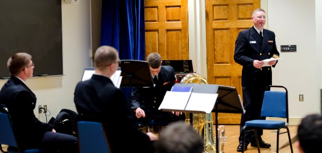 B4tet 15FEB145 (8484580112)