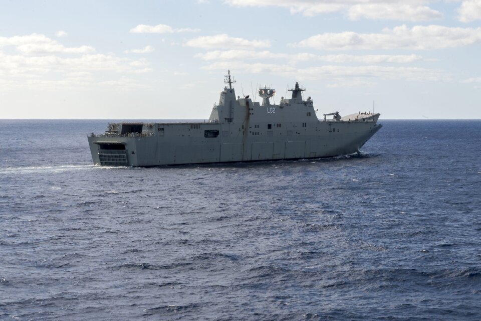 Ship carrier vessel