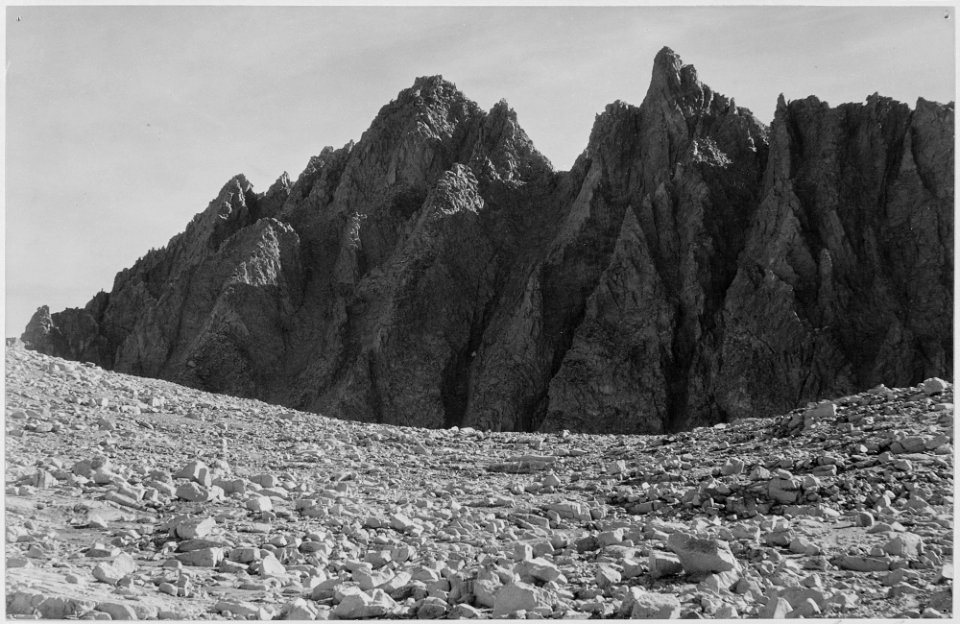 Bishop Pass, Kings River Canyon (Proposed as a national park), California, 1936., ca. 1936 - NARA - 519918