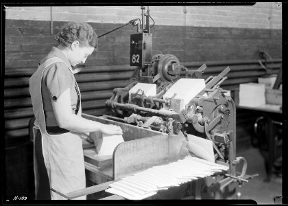 Beulah Wilhelm, 205 Wanola Street, Kingsport, Tennessee. Skill and experience are required for this operation... - NARA - 532751 photo