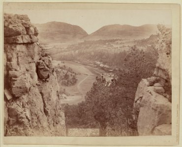 Echo Canyon. Looking through Sioux Pass. On F.E. and M.V. Ry., Hot Springs, S.D. LCCN99613933