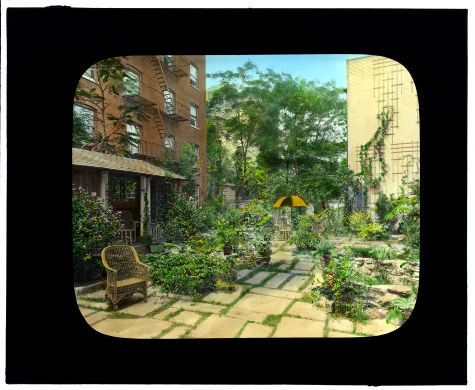 Flagstones, Charles Clinton Marshall house, 117 West 55th Street, New York, New York. Tea house-sleeping porch LCCN2007685064