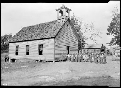 Exterior view of Oakdale School near Loyston, Tennessee. This immediate region will be flooded when the Norris Dam... - NARA - 532647