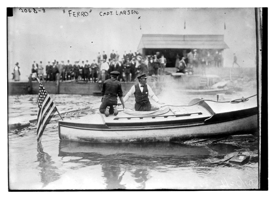 Ferro Capt. Larsen LCCN2014688436