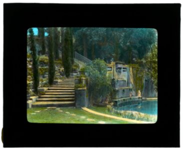 Il Paradiso, Mrs. Dudley Peter Allen house, 1188 Hillcrest Avenue, Oak Knoll, Pasadena, California. Lower garden stairs LCCN2008679234
