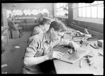 Hiram Hughes, 659 Branch Street, Kingsport, Tennessee. Hughes is shown here at work at the Kingsport Press building... - NARA - 532753