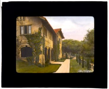 Il Paradiso, Mrs. Dudley Peter Allen house, 1188 Hillcrest Avenue, Oak Knoll, Pasadena, California. Loggia LCCN2007684864
