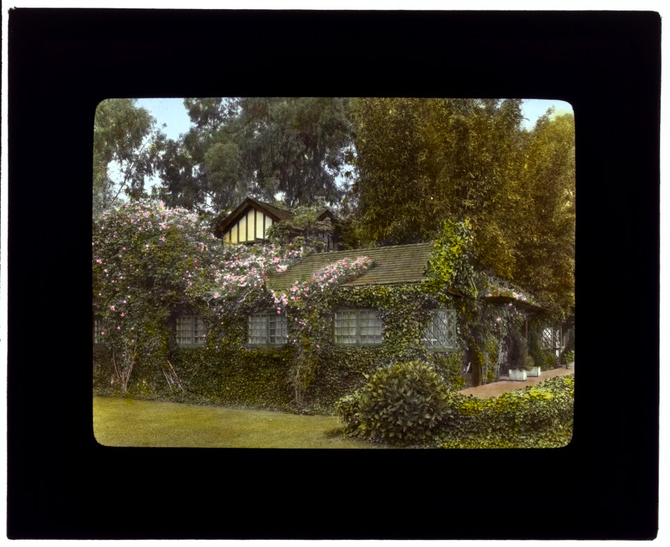 Inellan, Walter Douglas house, Channel Drive, Montecito, California. Garden façade LCCN2007684910