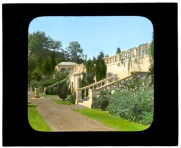 Killenworth, George Dupont Pratt house, Glen Cove, New York. Terrace steps LCCN2008675755