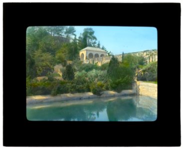 Killenworth, George Dupont Pratt house, Glen Cove, New York. View to tea house from swimming pool LCCN2008675741