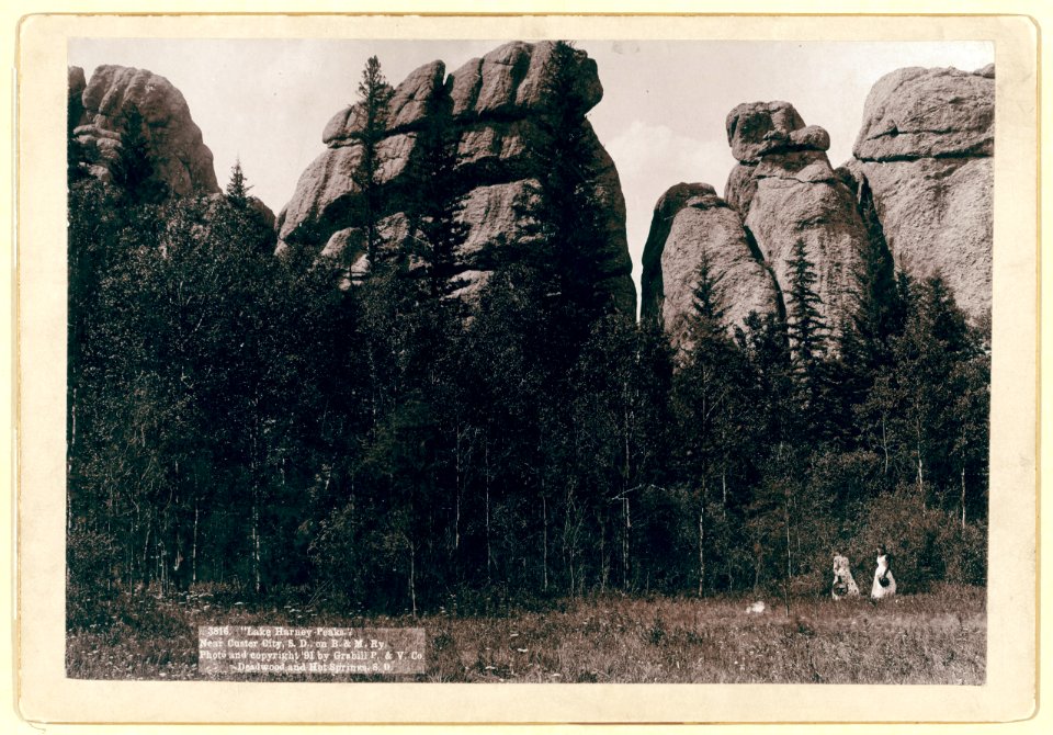 Lake Harney Peaks. Near Custer City, S.D. on B. & M. Ry LCCN99613938