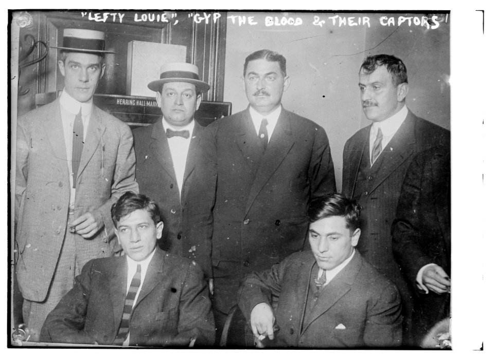 Lefty Louie, Gyp the Blood, & their captors LCCN2014690898