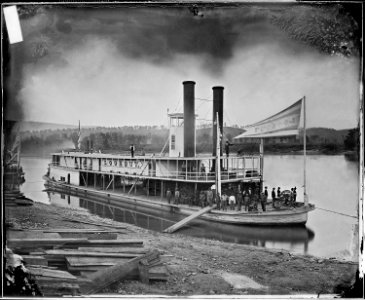 Look out (Transport Steamer) on Tennessee River - NARA - 5289791 restored photo