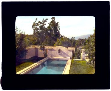Mi Sueño, Herbert Coppell house, 1245 South Grand Avenue, Pasadena, California. View from dining room to reflecting pool LCCN2007684873