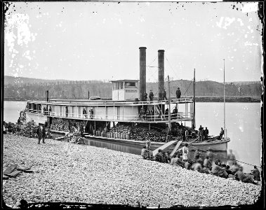 Missionary (transport steamer) on Tenn. River - NARA - 528935 photo