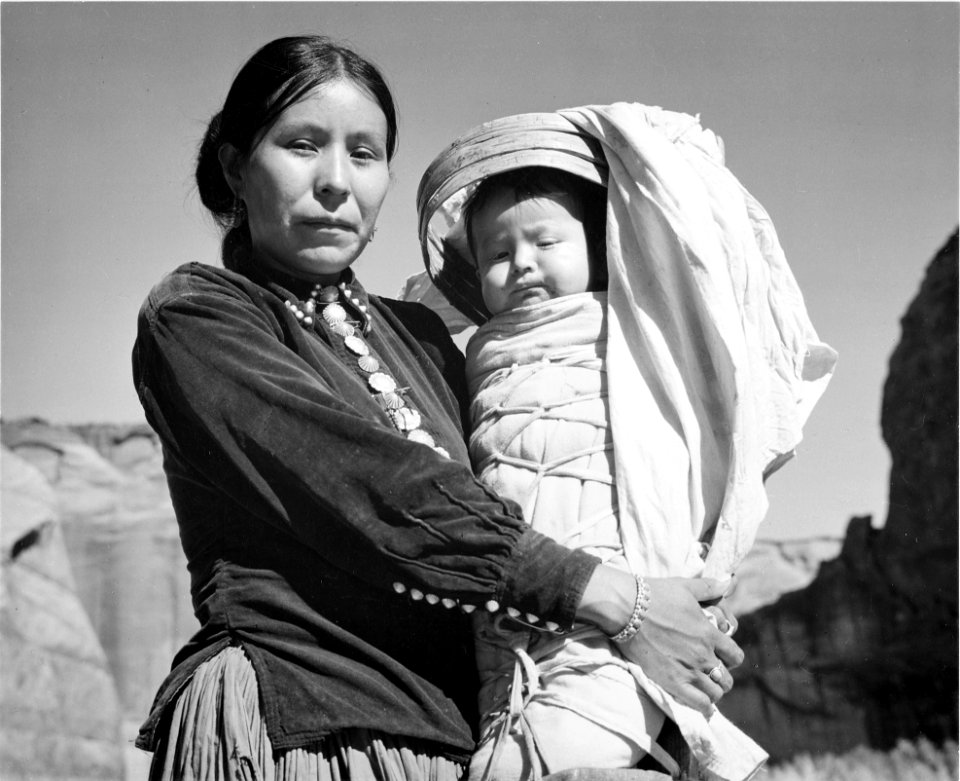Navajo Woman and Infant, Canyon de Chelle, Arizona. (Canyon de Chelly National Monument), 1933 - 1942 - NARA - 519947