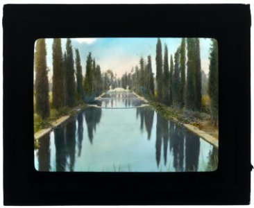 New Place, William Henry Crocker house, 80 New Place Road, Hillsborough, California. Reflecting pool LCCN2007684922