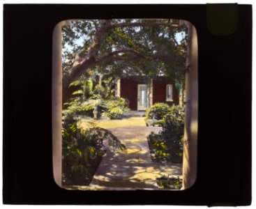 Solana, Frederick Forrest Peabody house, Eucalyptus Hill Road, Montecito, California. View to interior courtyard LCCN2007684904