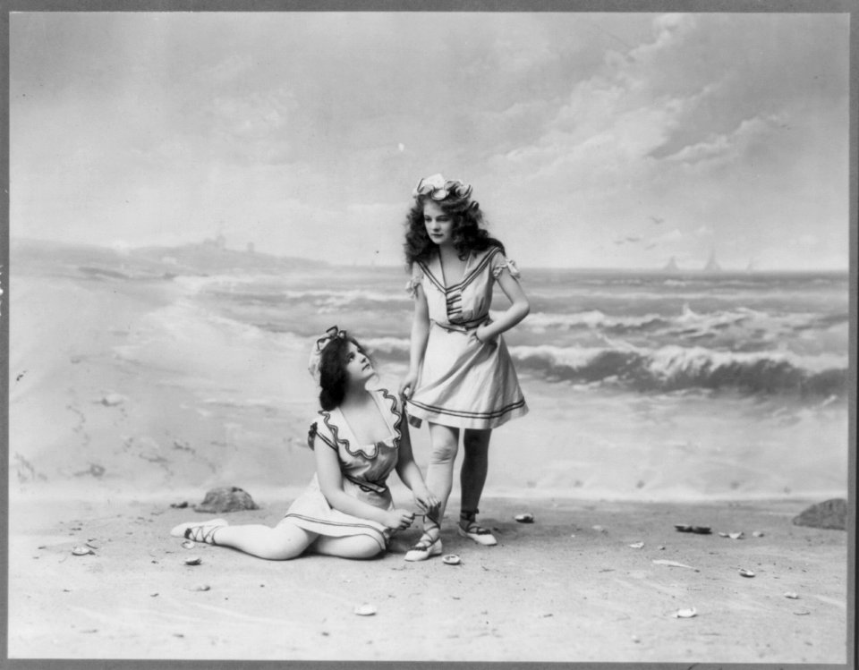 The bathers LCCN2007682441