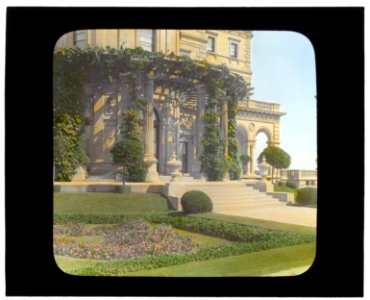 The Breakers, Cornelius Vanderbilt II house, 44 Ochre Point Avenue, Newport, Rhode Island. Loggia parterre LCCN2008676071