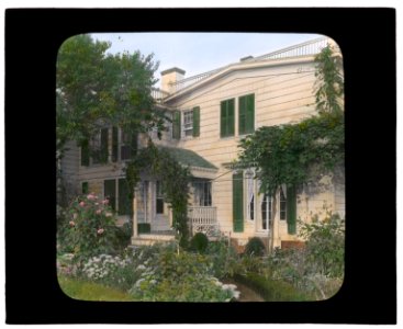 The Appletrees, Henry Eugene Coe house, Southampton, New York. Entrance LCCN2008675794