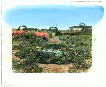 The Dunes, Frank Bestow Wiborg house, Highway Behind the Pond, East Hampton, New York. Lily pool LCCN2008680031