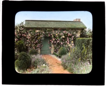 The Dunes, Frank Bestow Wiborg house, Highway Behind the Pond, East Hampton, New York. Garden house door LCCN2007685150