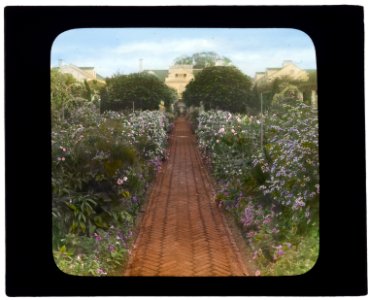 The Orchard, James Lawrence Breese house, 151 Hill Street, Southampton, New York. Pathway to house LCCN2008675716