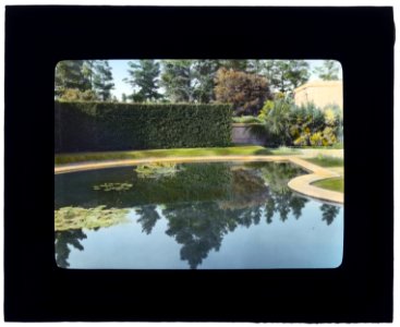 Uplands, Charles Templeton Crocker house, 400 Uplands Drive, Hillsborough, California. Reflecting pool LCCN2007685021
