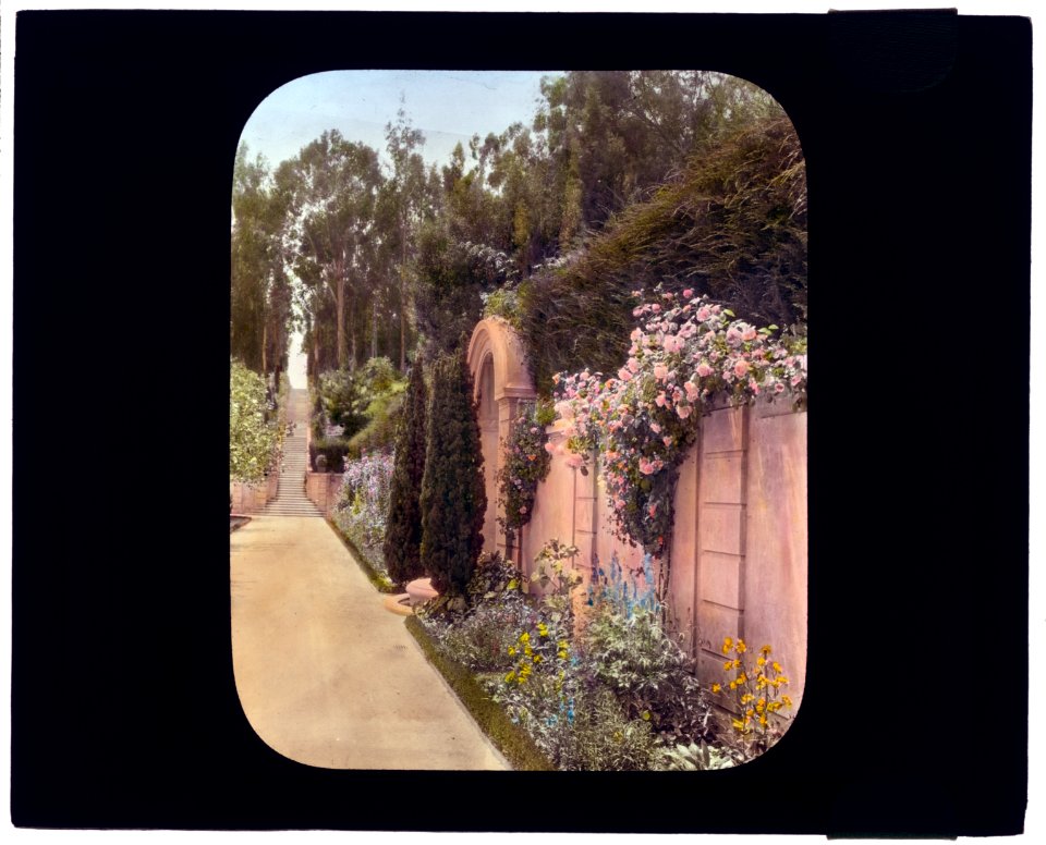 Villa Rose, Joseph Donahoe Grant house, 2260 Redington Road, Hillsborough, California. Garden wall LCCN2007684858