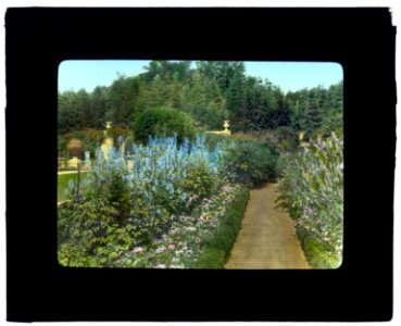 Weld, Larz Anderson house, 151 Newton Street, Brookline, Massachusetts. Italian garden pathway LCCN2008676066