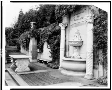 Weld, Larz Anderson house, 151 Newton Street, Brookline, Massachusetts. Italian Garden terrace LCCN90713252