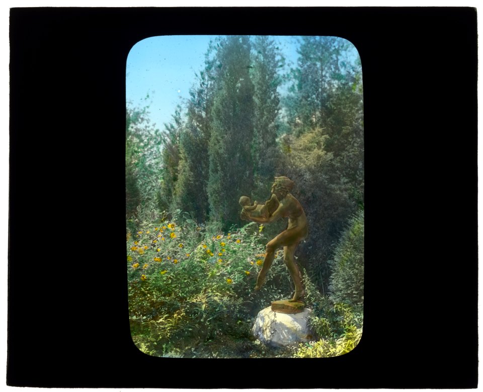 Welwyn, Harold Irving Pratt house, 100 Crescent Beach Road, Glen Cove, New York. Sculpture LCCN2008675713