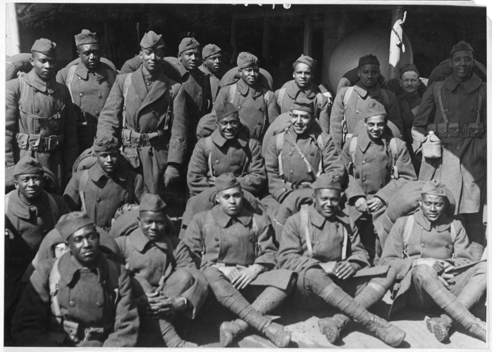(African American) casuals from Philadelphia, Pennslyvania, On Giuseppe Verdi. Casuals, some who . . . - NARA - 533574