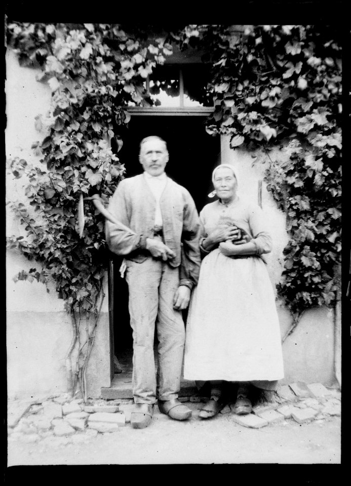(Couple âgé) - Fonds Berthelé - 49Fi1399