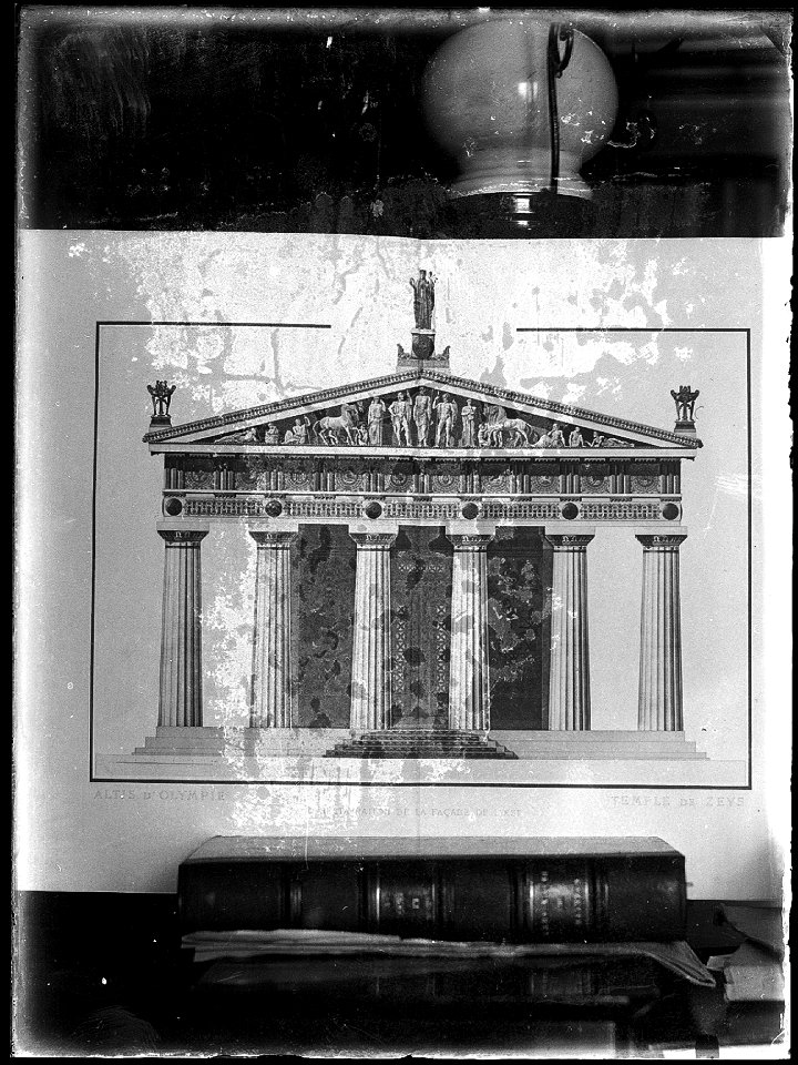 (Elévation de la façade d'un temple) - Fonds Berthelé - 49Fi1576
