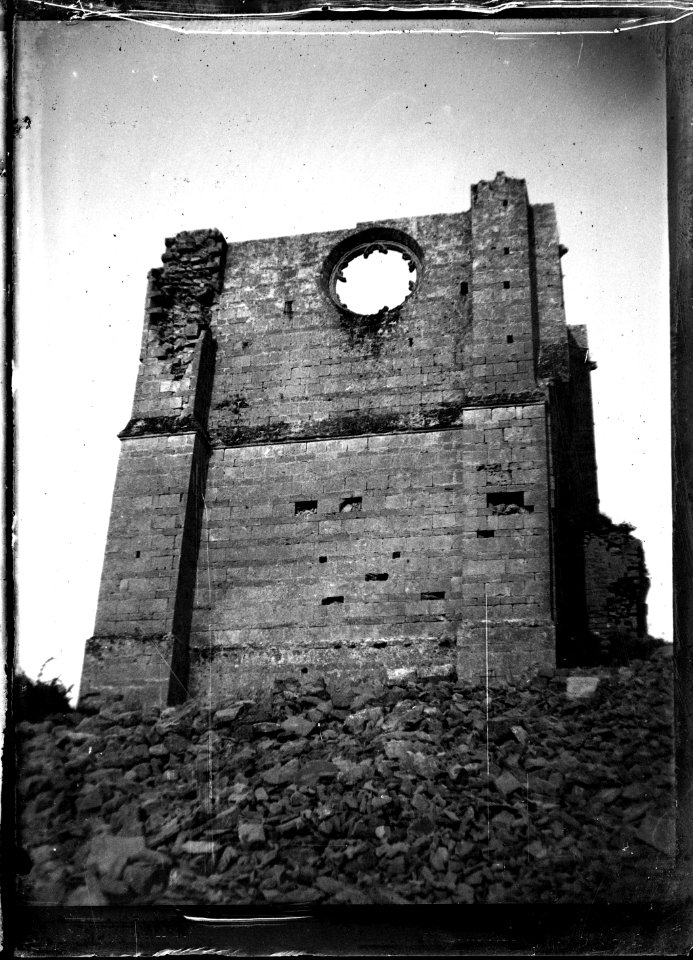 (Edifice ancien en ruine) - Fonds Berthelé - 49Fi1475