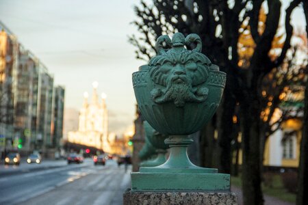 Vase flowerpot road