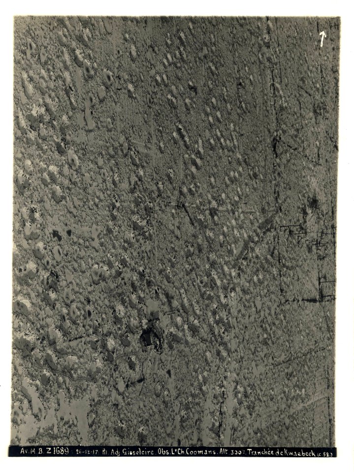 (Photo aérienne verticale de la tranchée de Kwaebeck en Belgique) - Fonds Berthelé - 49Fi1691