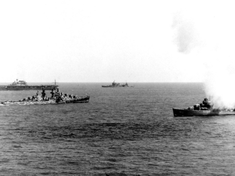 -USS Hornet (CV-8), USS New Orleans (CA-32), USS Atlanta (CL-51) and USS Phelps (DD-360) at sea on 6 June 1942 (80-G-7750)
